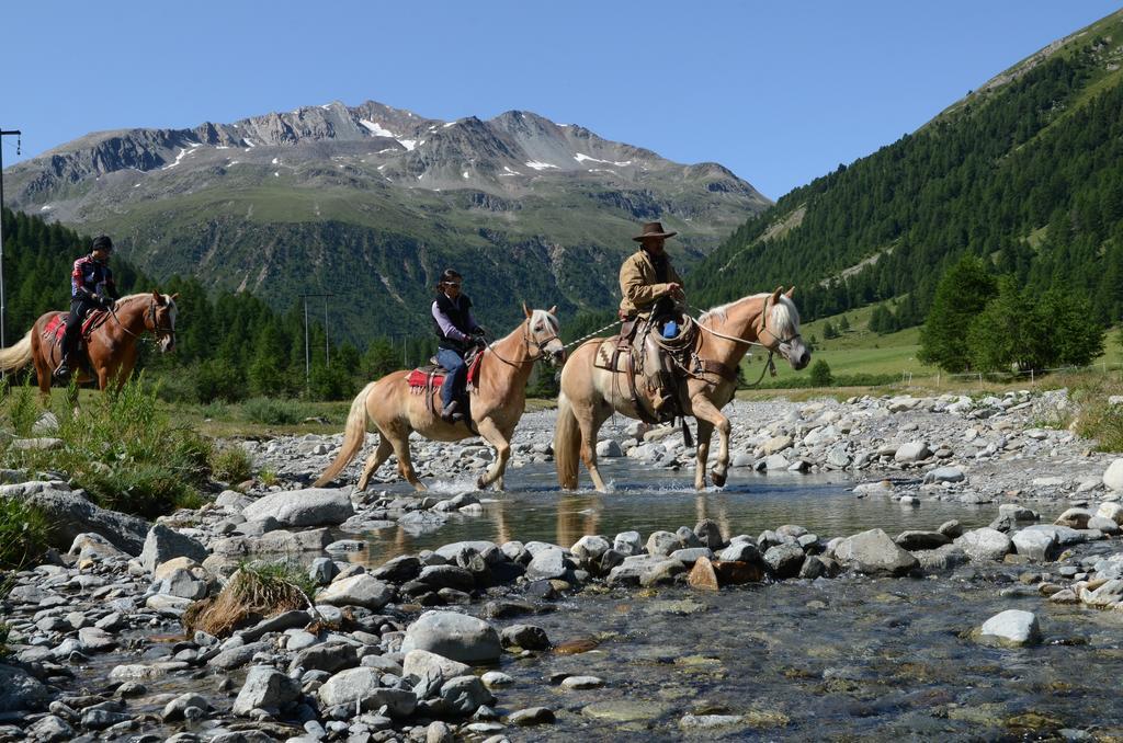 La Tresenda Hotel And Mountain Farm Livigno Kültér fotó
