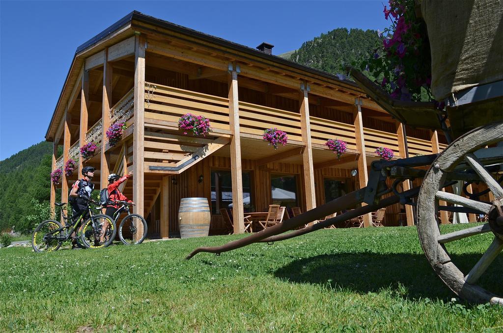 La Tresenda Hotel And Mountain Farm Livigno Kültér fotó