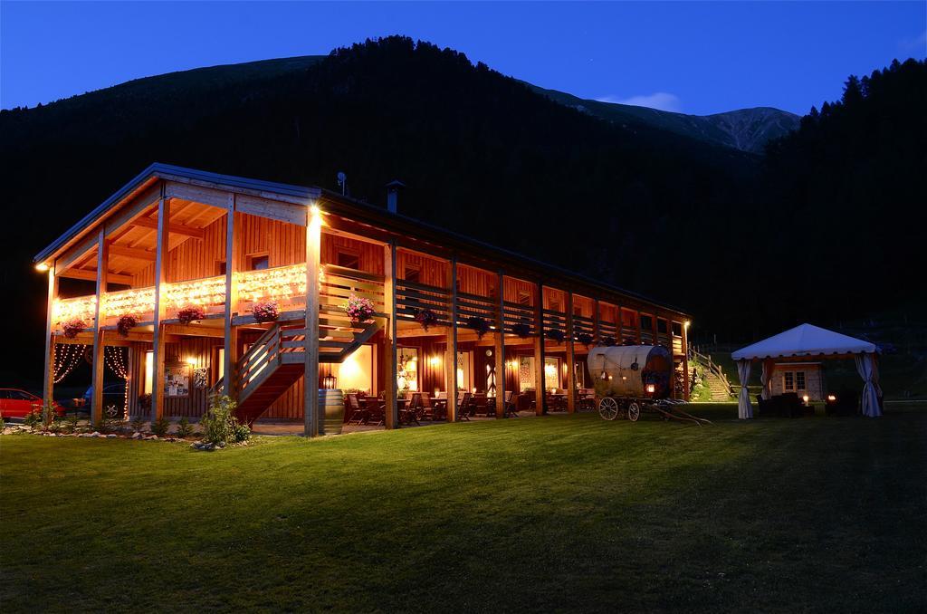 La Tresenda Hotel And Mountain Farm Livigno Kültér fotó