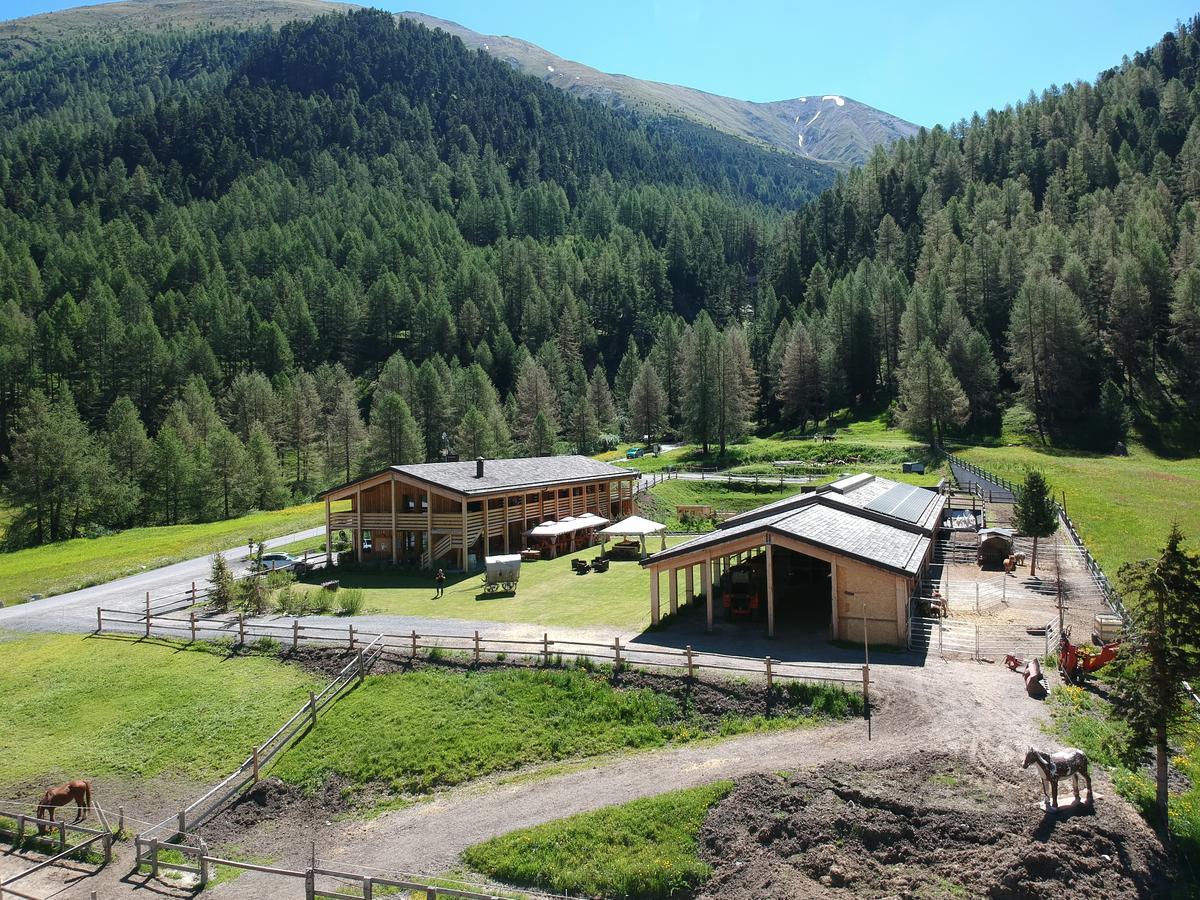 La Tresenda Hotel And Mountain Farm Livigno Kültér fotó